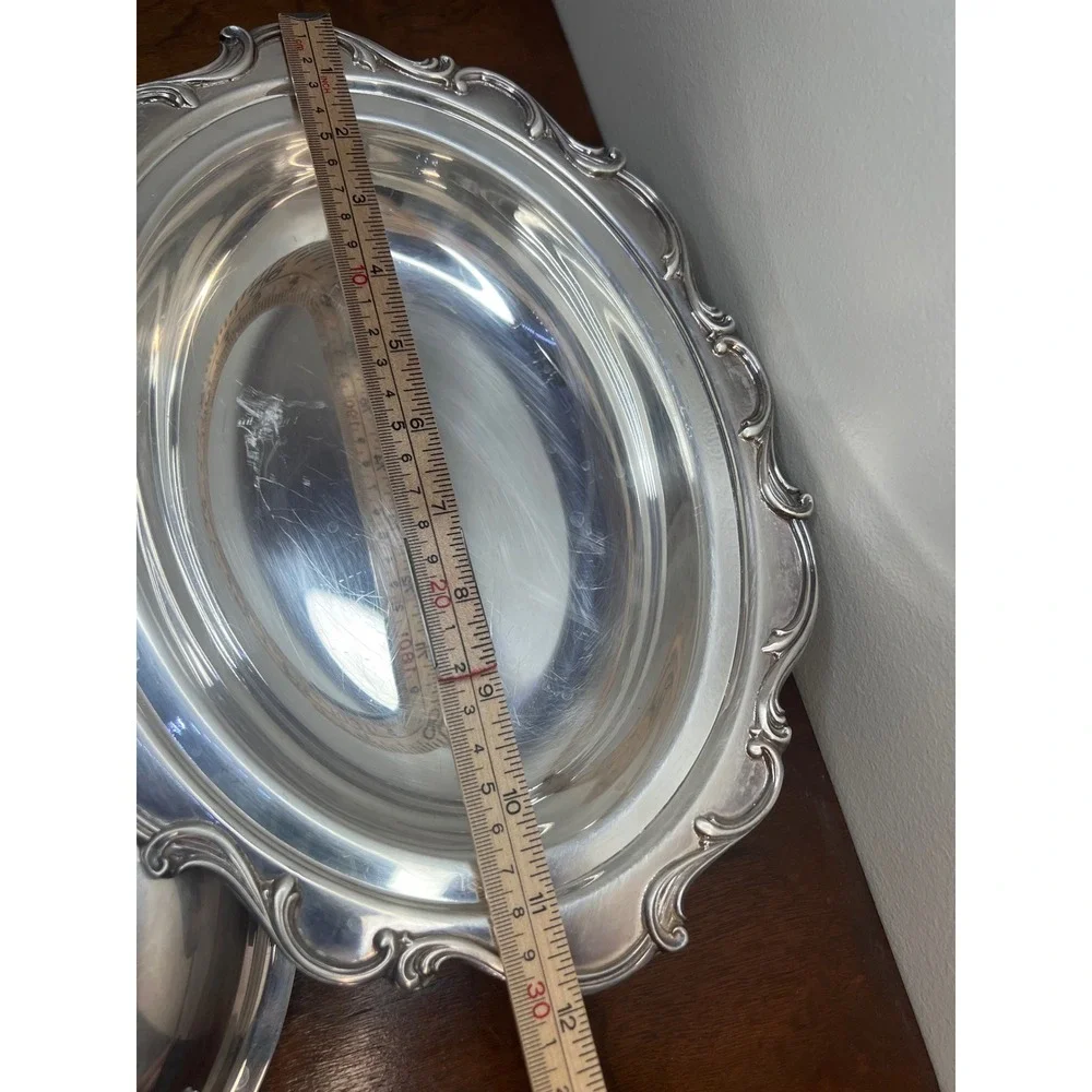 Vintage Silver Plated Oval Covered Serving Dish Scrolled Edge Domed Lid 12x9‎